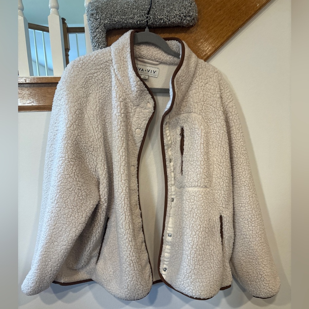 Ava + Viv Women's Cream Sherpa Jacket w Brown Trim Snap Closure - 2X